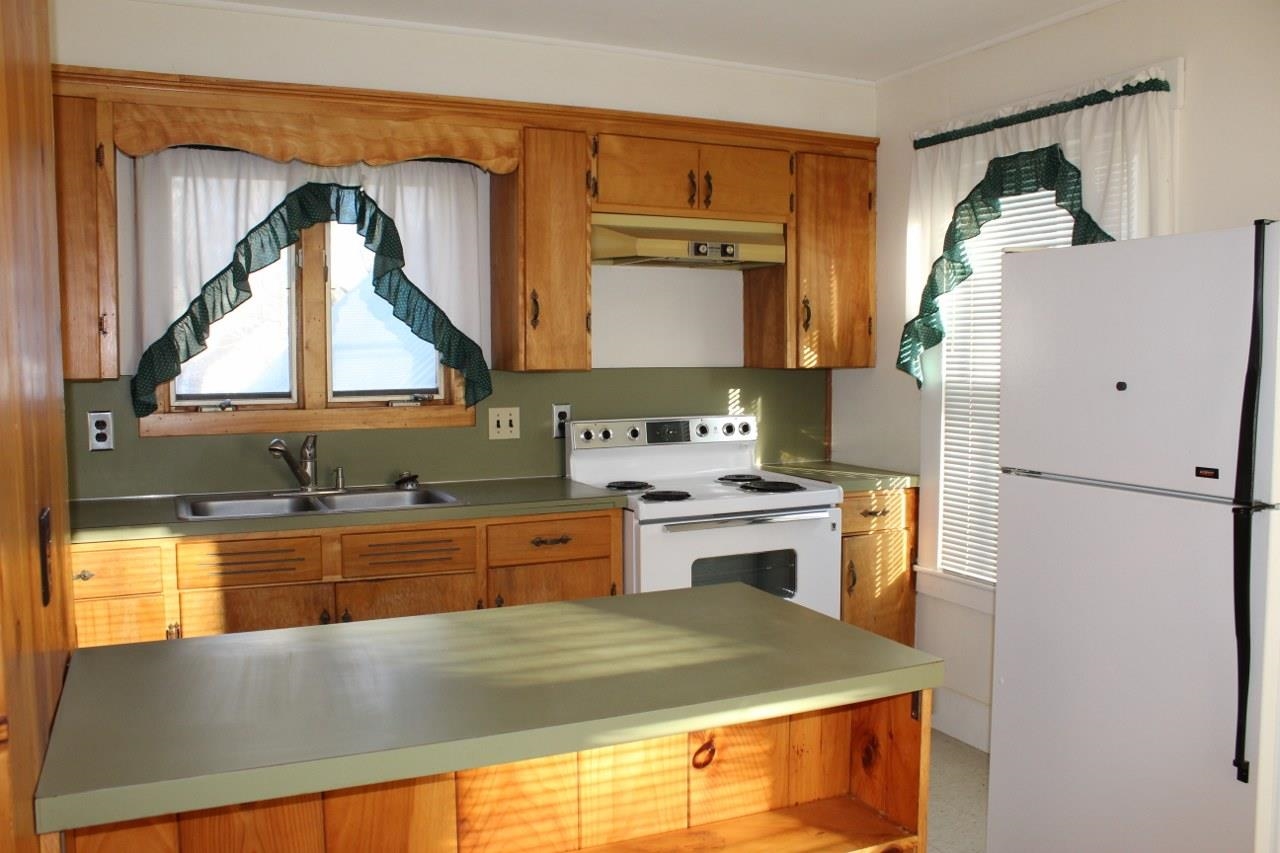39-41 Myrtle Street Springfield, VT 05156 - Photo 21 of 24