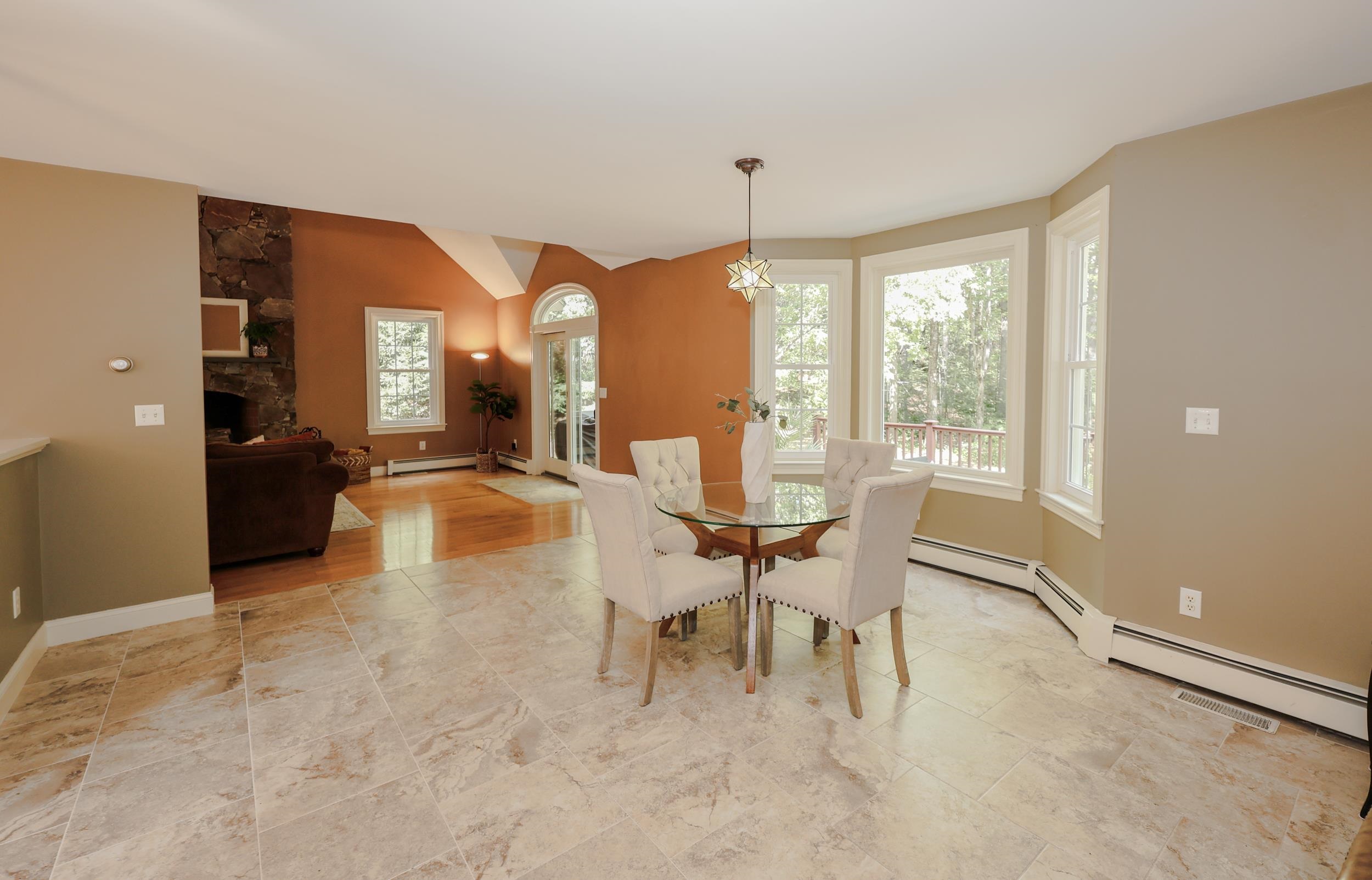 18 Nottingham Road Windham, NH 03087 - Photo 17 of 56