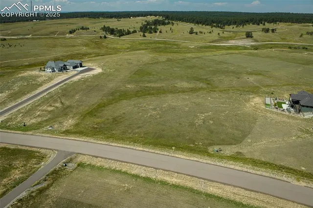 a view of a water heater