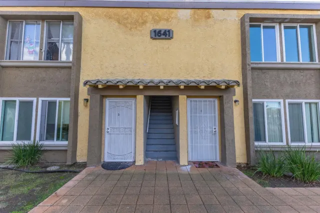 $334,900 | 1641 Pentecost Way, Unit 10, San Diego, CA 92105