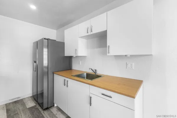 $309,900 | 1641 Pentecost Way, Unit 10, San Diego, CA 92105