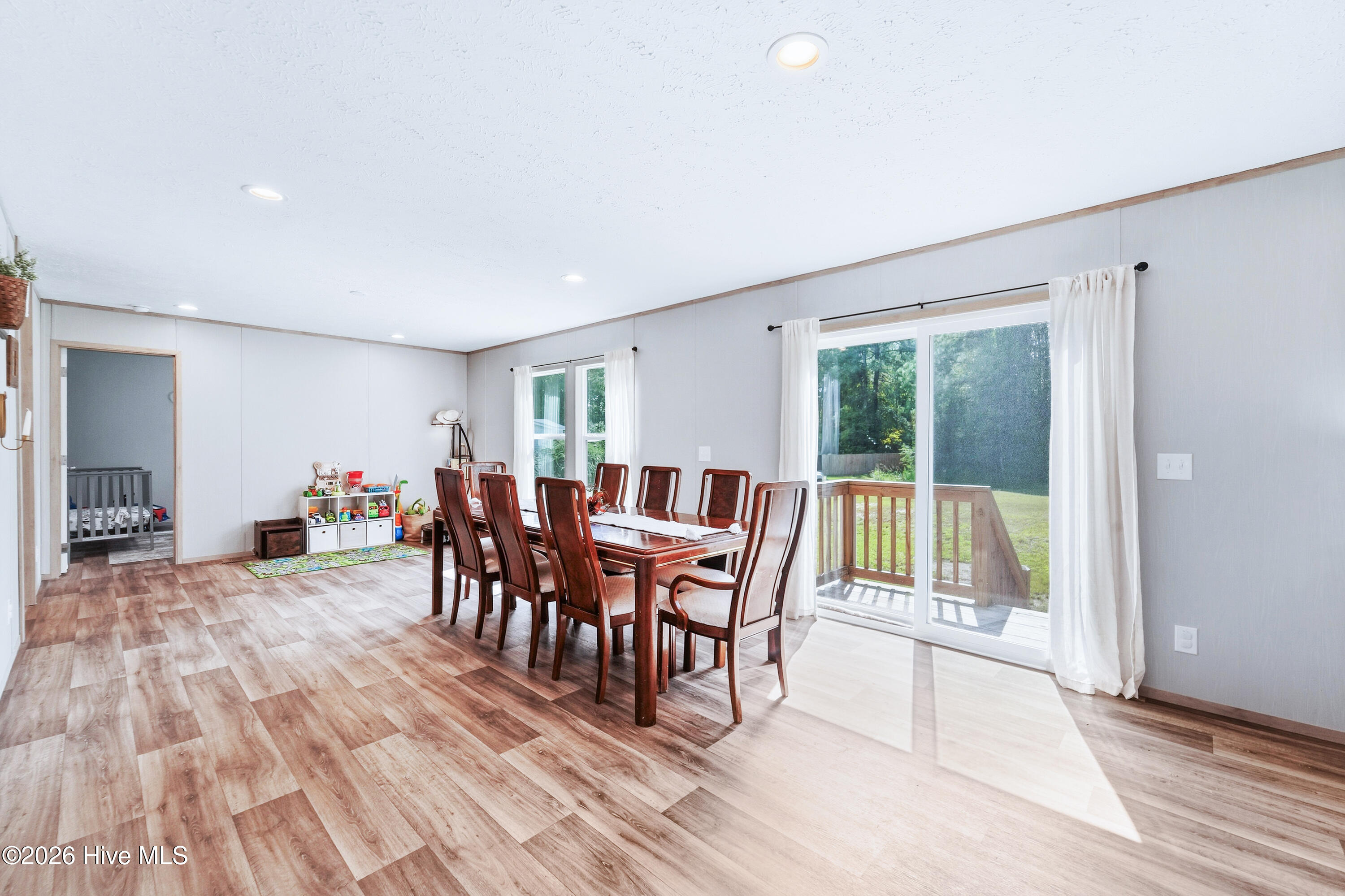 856 Old 30 Road Jacksonville, NC 28546 - Photo 26 of 52 DINING