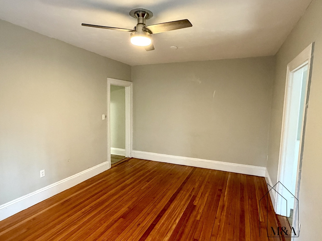 116 Winthrop Road, Unit 2 Brookline, MA 02445 - Photo 4 of 14