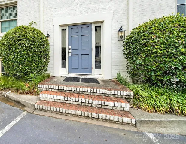 $220,000 | 4923 Park Road, Unit A, Charlotte, NC 28209