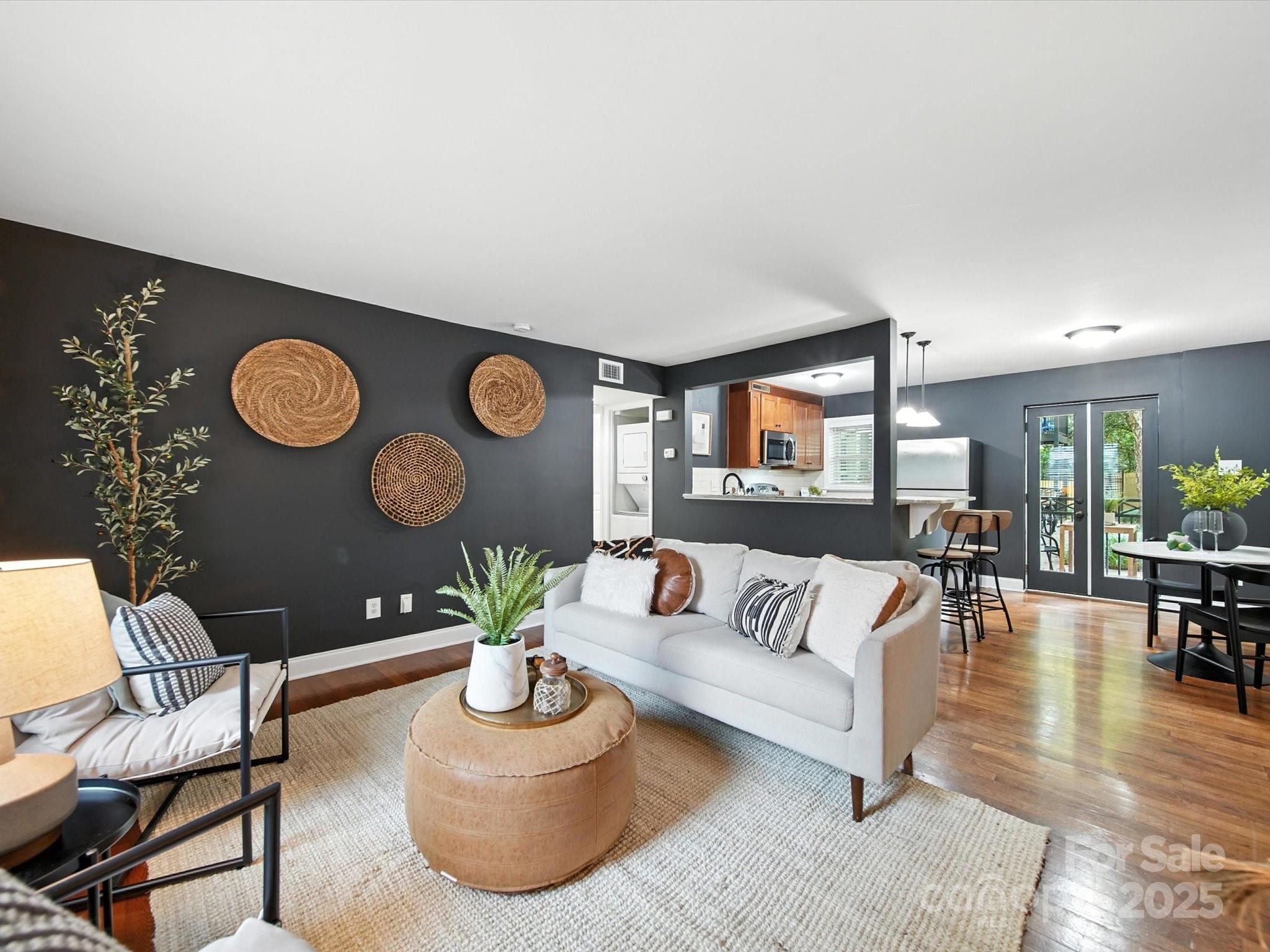 4923 Park Road, Unit A Charlotte, NC 28209 - Photo 2 of 19