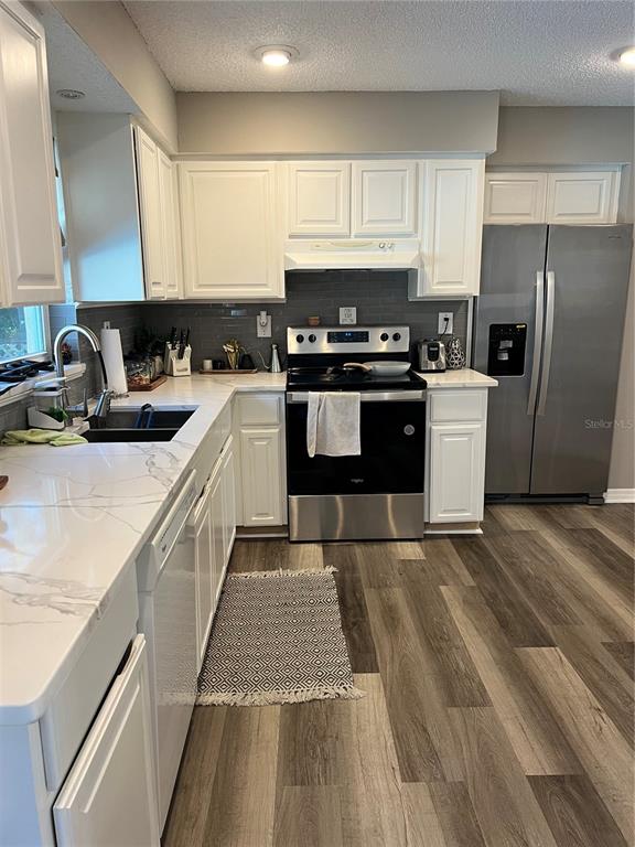 2441 Dustin Circle Spring Hill, FL 34608 - Photo 12 of 46