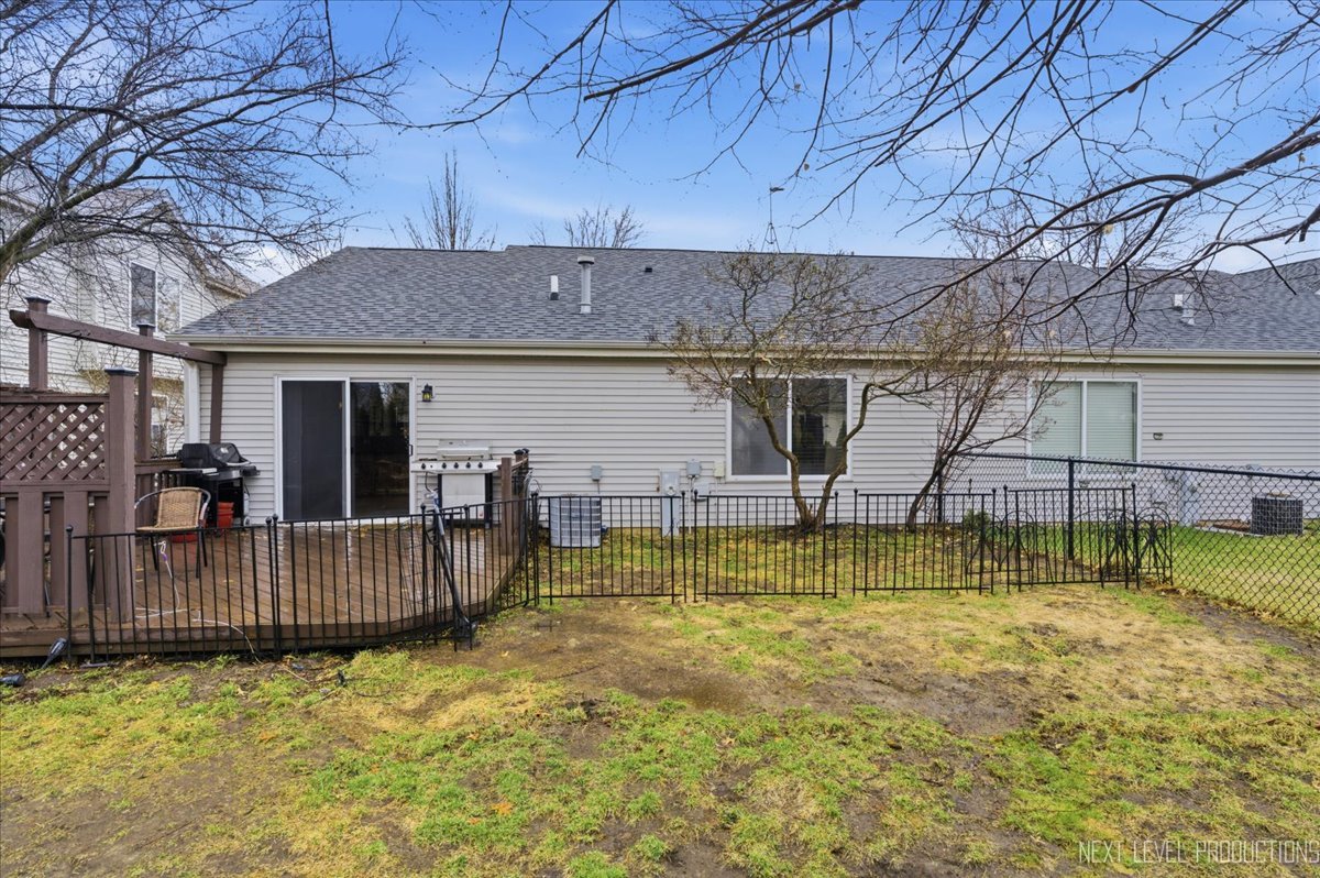 2468 Roxbury Lane Montgomery, IL 60538 - Photo 18 of 19