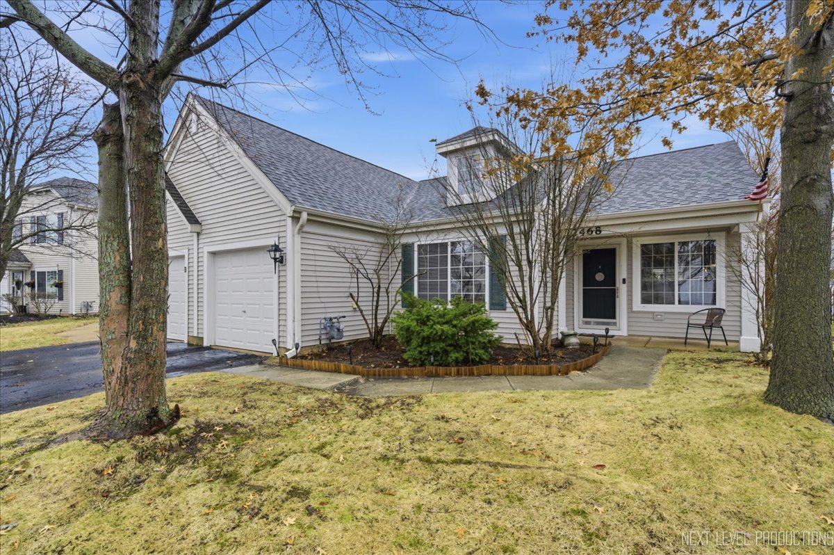 2468 Roxbury Lane Montgomery, IL 60538 - Photo 2 of 19