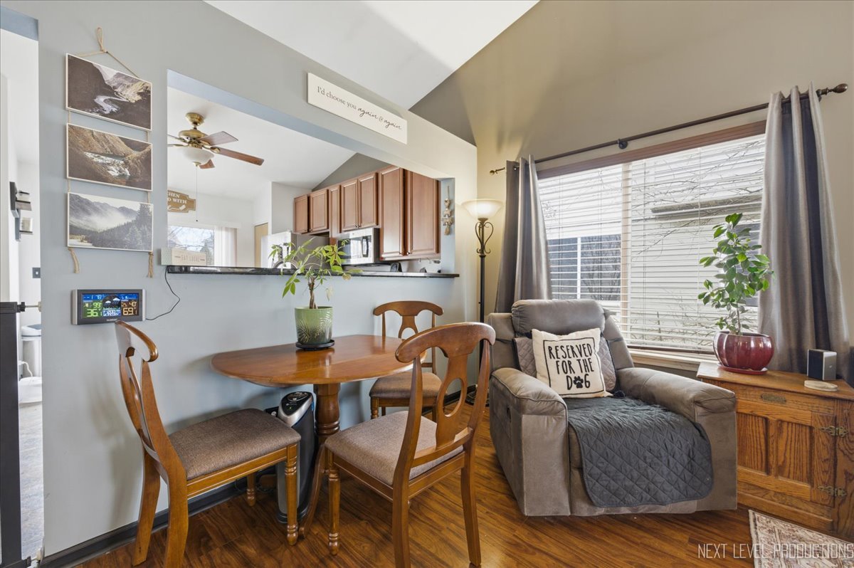 2468 Roxbury Lane Montgomery, IL 60538 - Photo 7 of 19