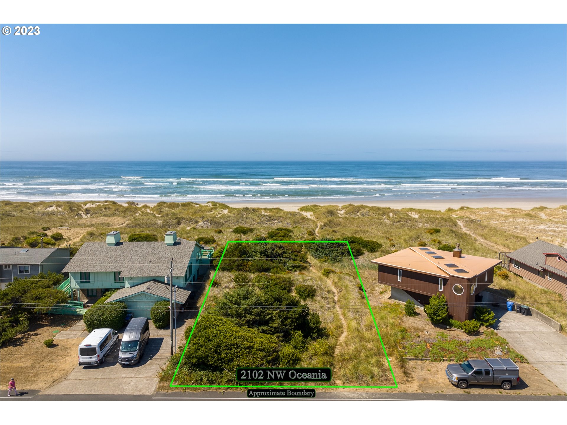 2102 Northwest Oceania Dr