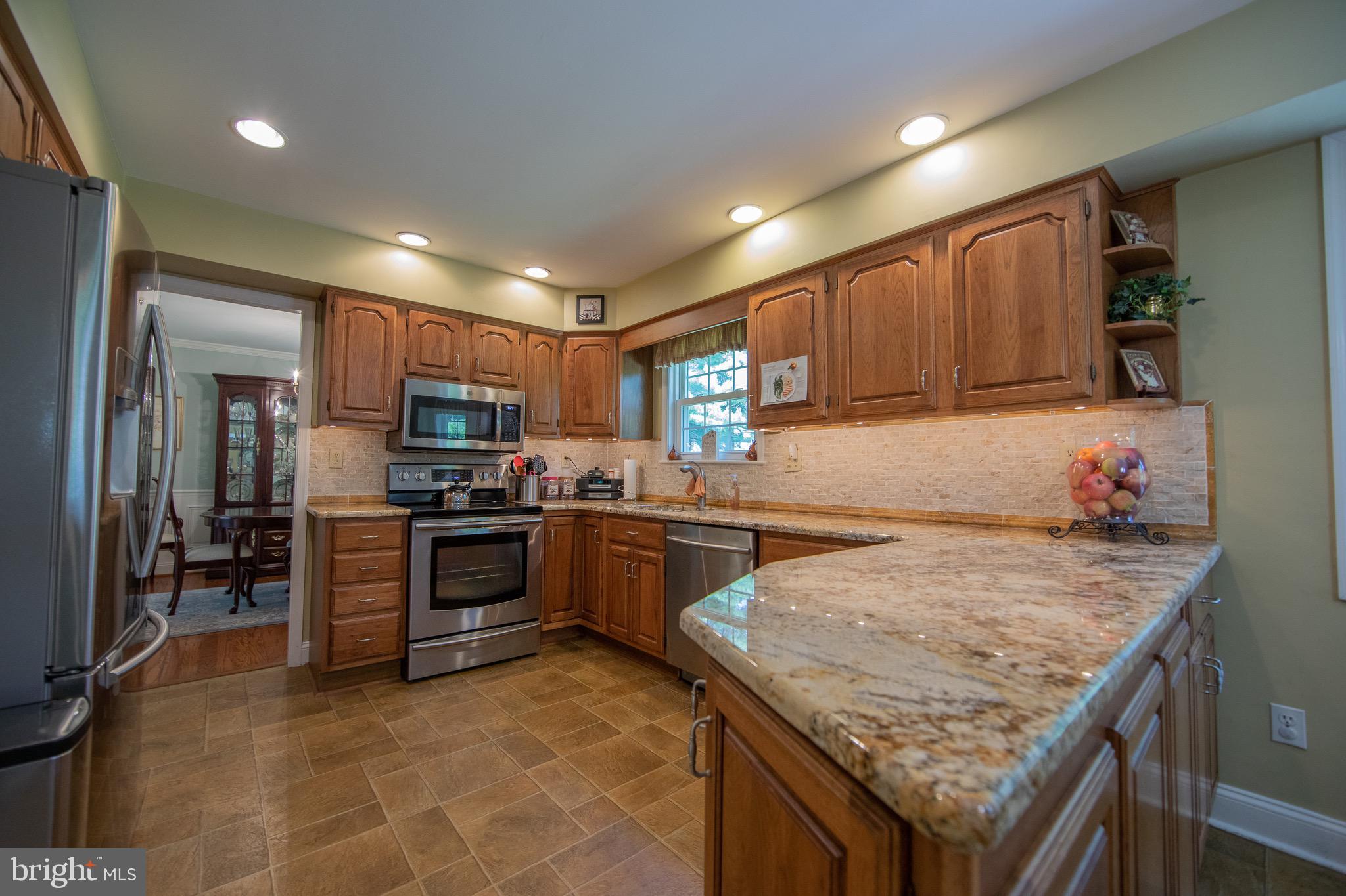 1135 Sylvan Road West Chester, PA 19382 - Photo 14 of 33 Kitchen with Granite