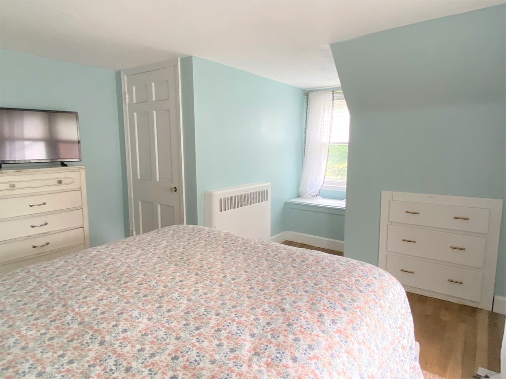 1583 Providence Road Northbridge, MA 01588 - Photo 18 of 40 Gallery Image 18