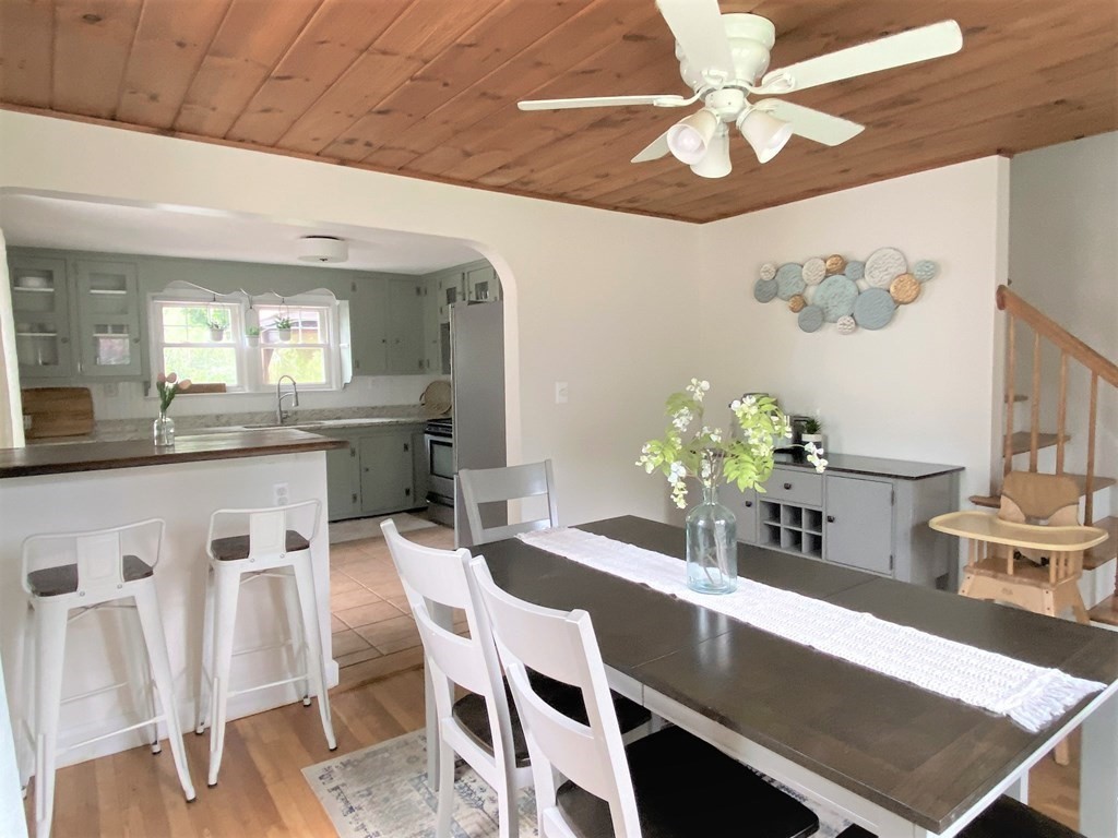 1583 Providence Road Northbridge, MA 01588 - Photo 7 of 40 Gallery Image 7