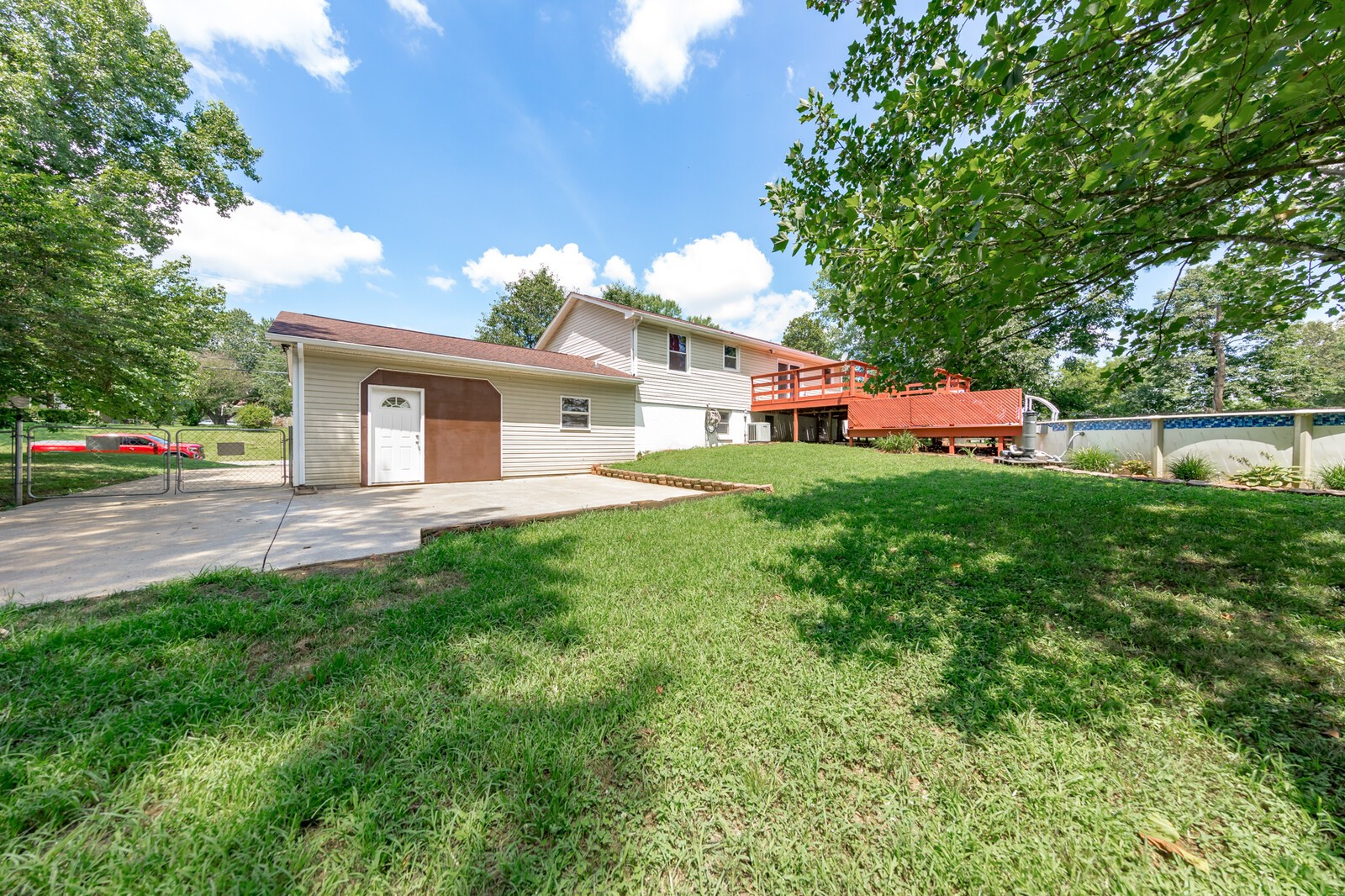 2223 Stokes Road Clarksville, TN 37043 - Photo 4 of 34 Gallery Image 4