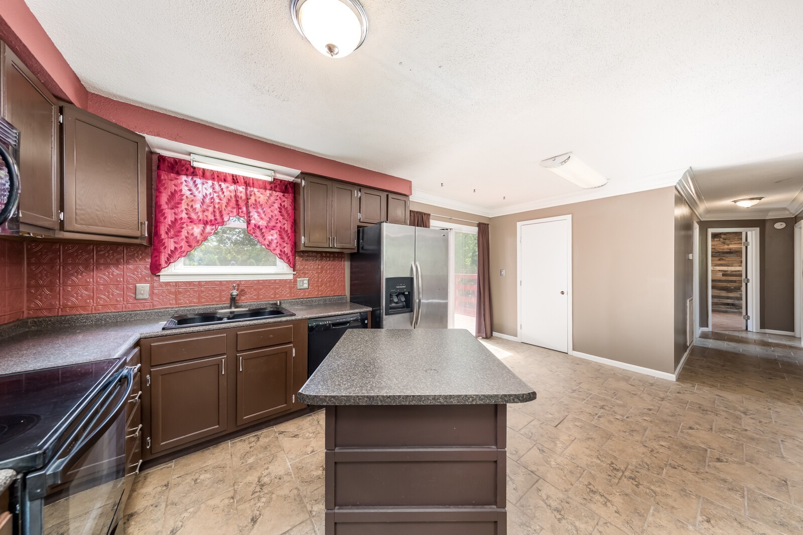 2223 Stokes Road Clarksville, TN 37043 - Photo 10 of 34 Gallery Image 10