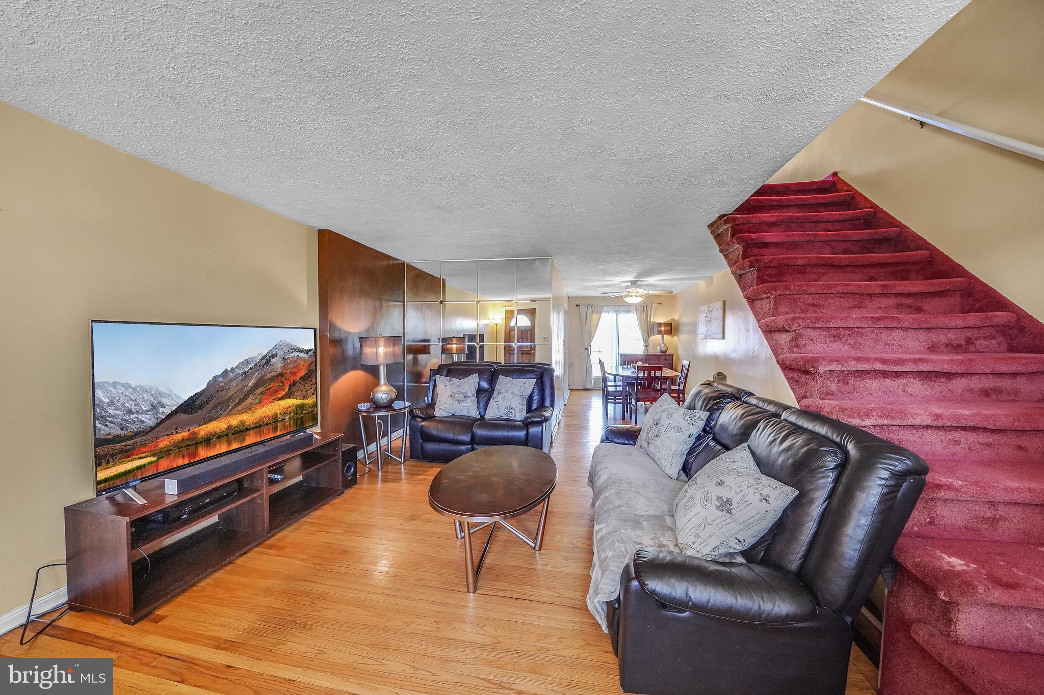 2036 Heather Road Folcroft, PA 19032 - Photo 5 of 18