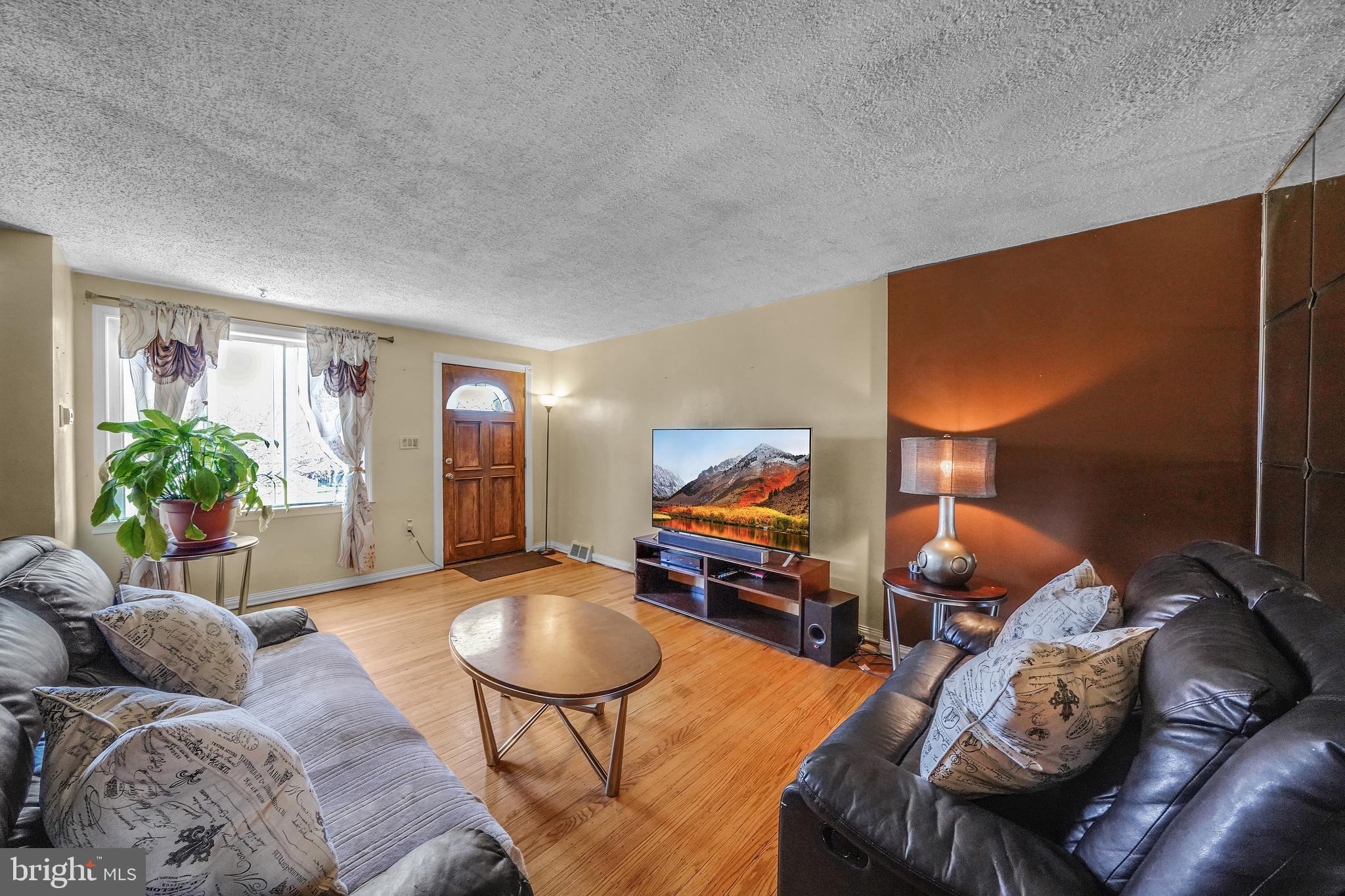 2036 Heather Road Folcroft, PA 19032 - Photo 7 of 18