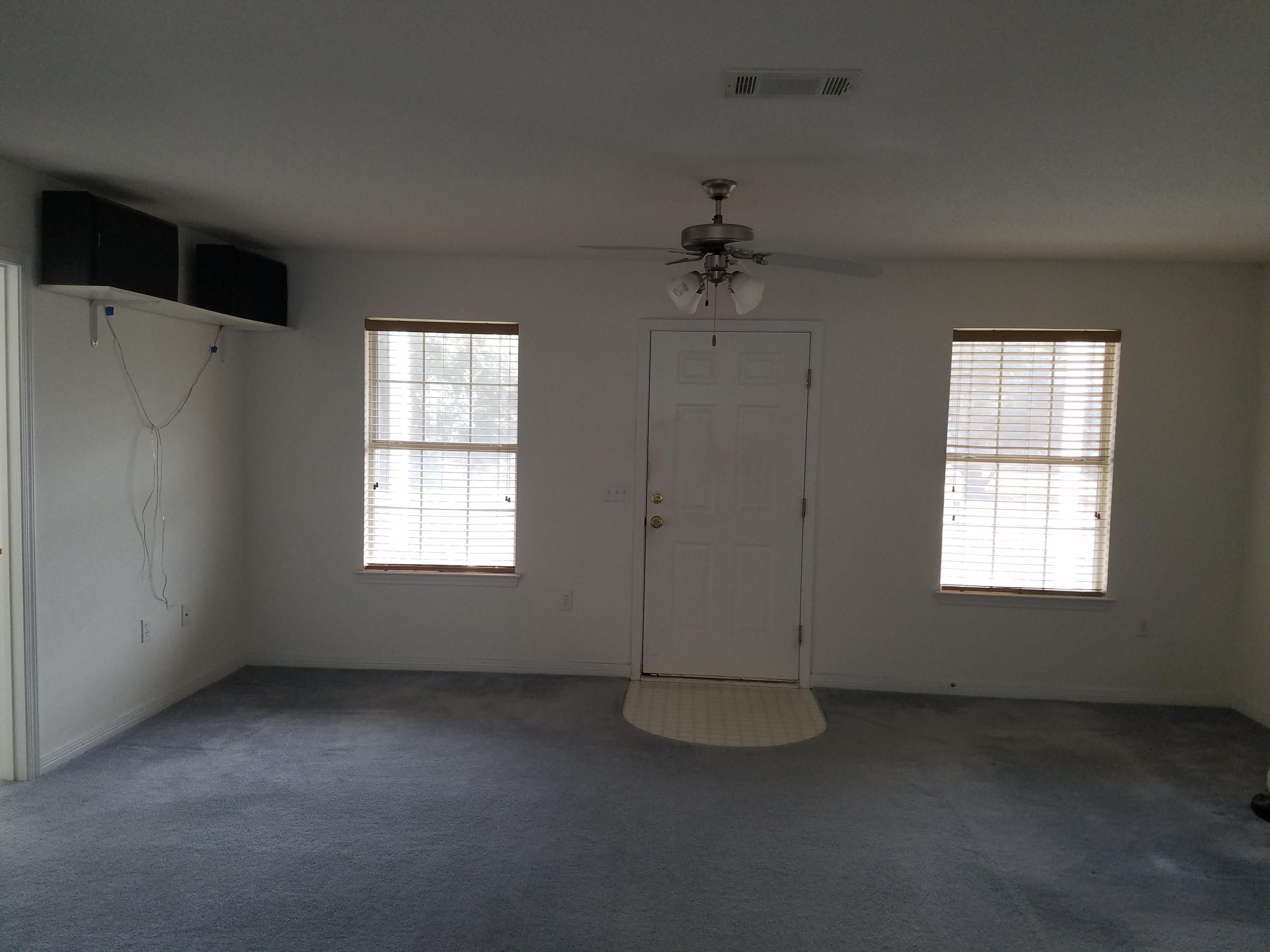 5368 Barbarosa Road Gulf Breeze, FL 32563 - Photo 13 of 17 an empty room with windows
