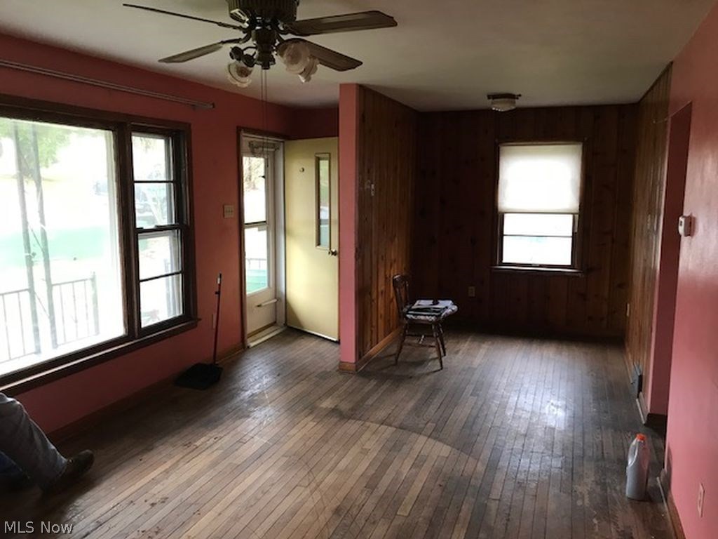 279 Genteel Ridge Road Wellsburg, WV 26070 - Photo 4 of 30 Gallery Image 4