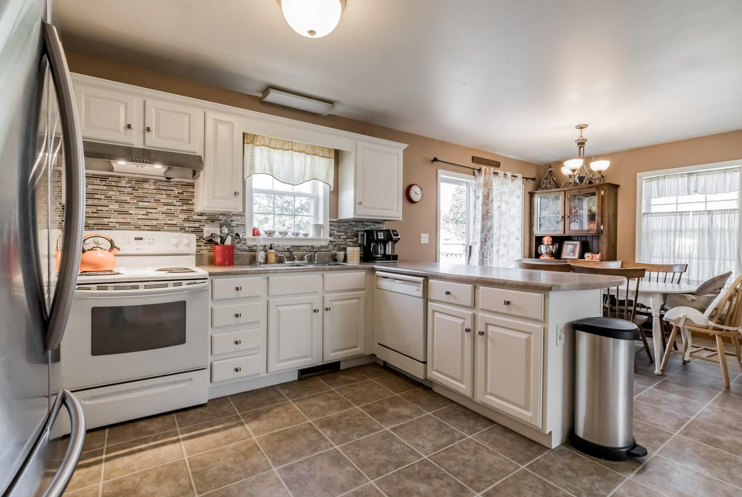 1560 Washington Road Waldoboro, ME 04572 - Photo 10 of 35 20190918ms-81023