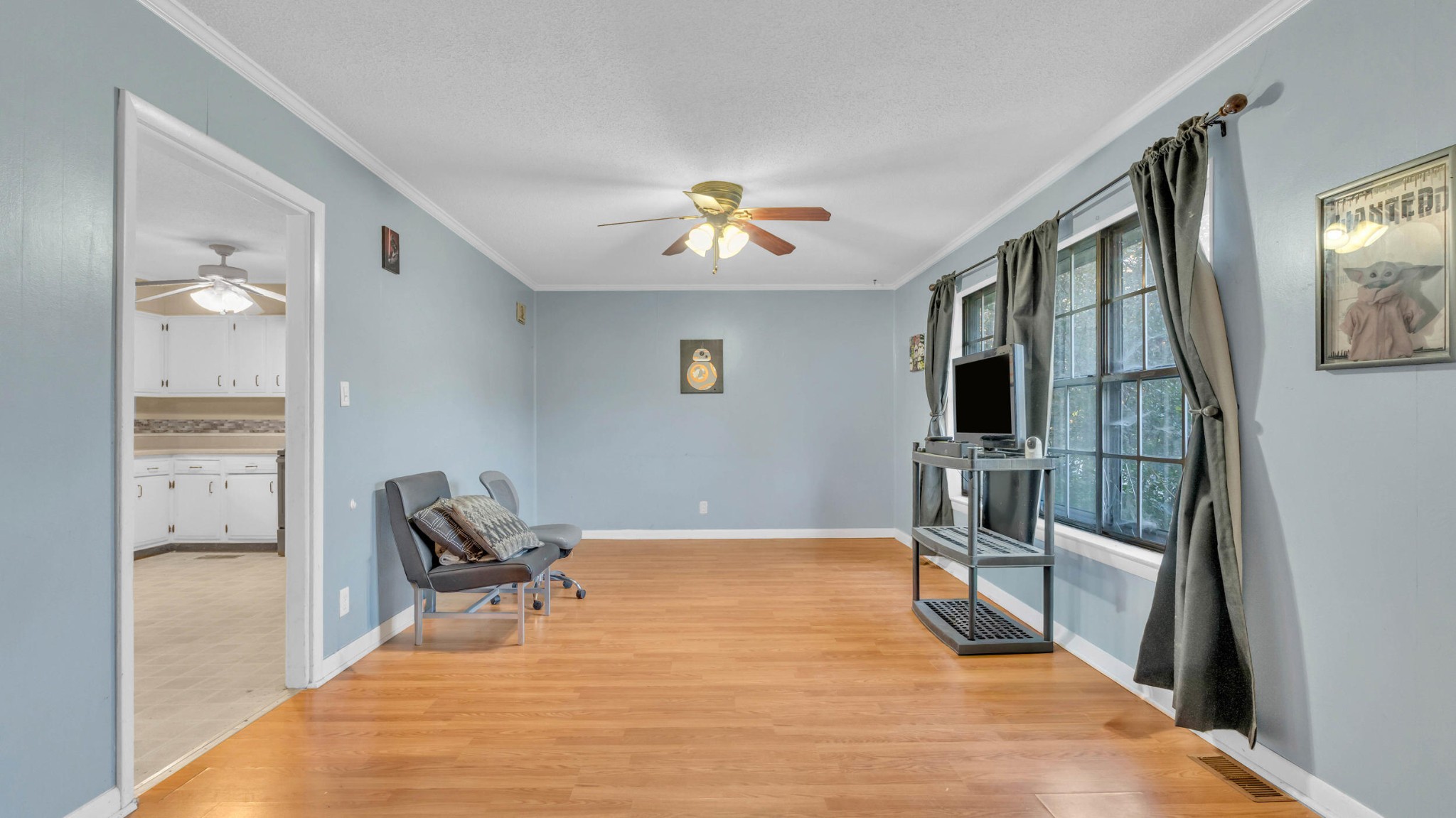 8 East Sharon Circle Ringgold, GA 30736 - Photo 5 of 32 a bedroom with a bed and a view of living room