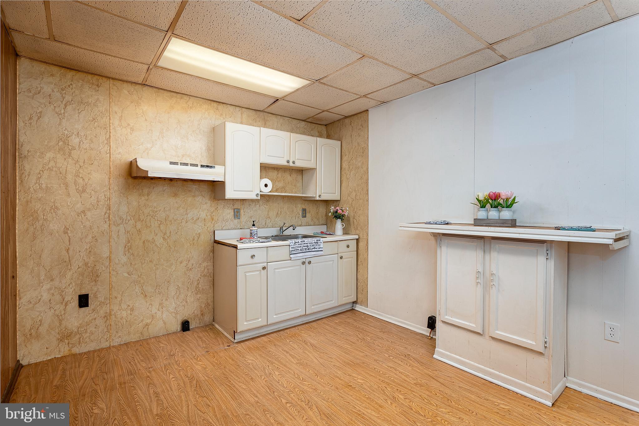 8024 Fort Smallwood Road Curtis Bay, MD 21226 - Photo 23 of 44 Apartment Kitchen