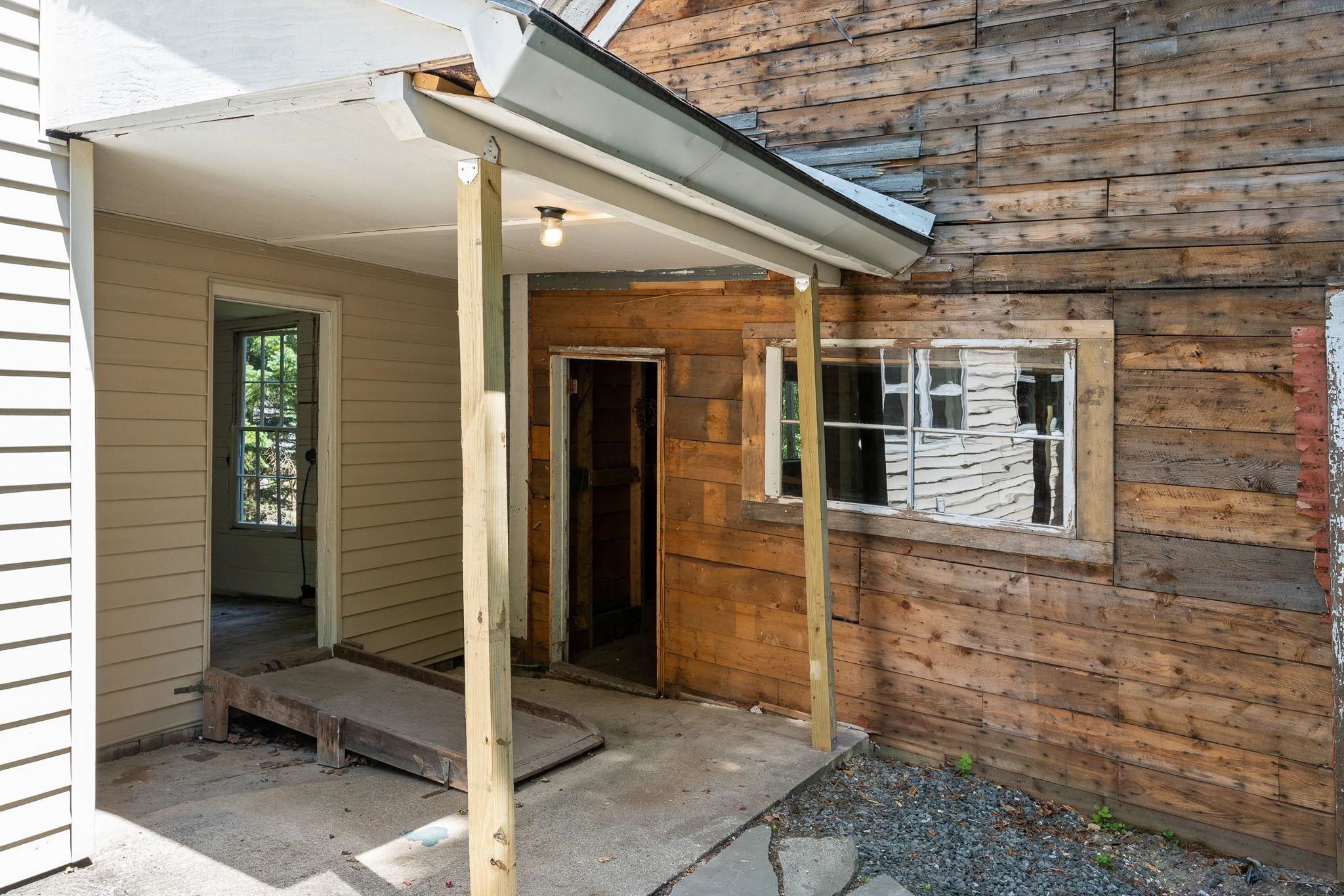 22 Slaughterhouse Road Moretown, VT 05660 - Photo 7 of 60