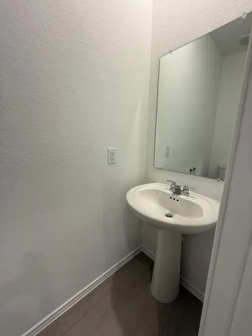 $2,200 | 962 Soapstone Pass, Maxwell, TX 78656