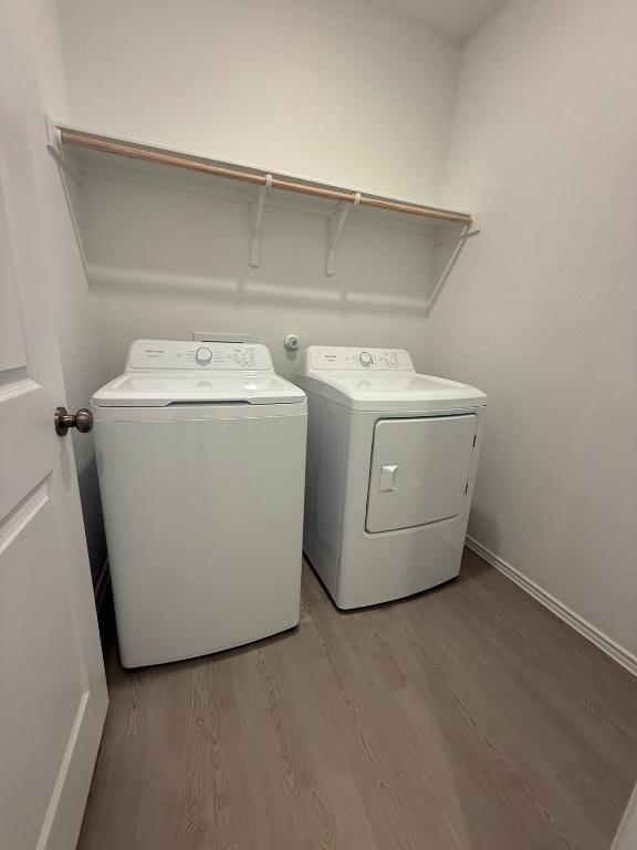 962 Soapstone Pass Maxwell, TX 78656 - Photo 10 of 23 a utility room with dryer and washer