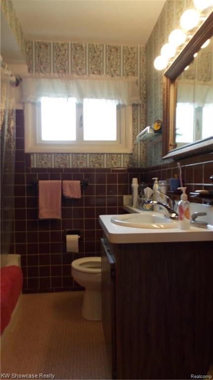 28109 Hawberry Road Farmington Hills, MI 48331 - Photo 19 of 26