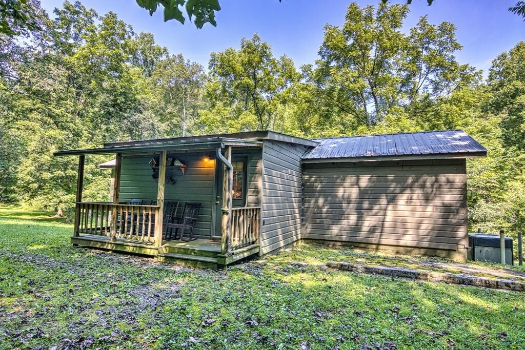 1253 Reliance Road Tellico Plains, TN 37385 - Photo 18 of 40 Gallery Image 18