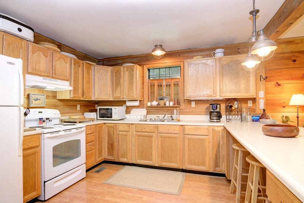 1253 Reliance Road Tellico Plains, TN 37385 - Photo 6 of 40 Gallery Image 6