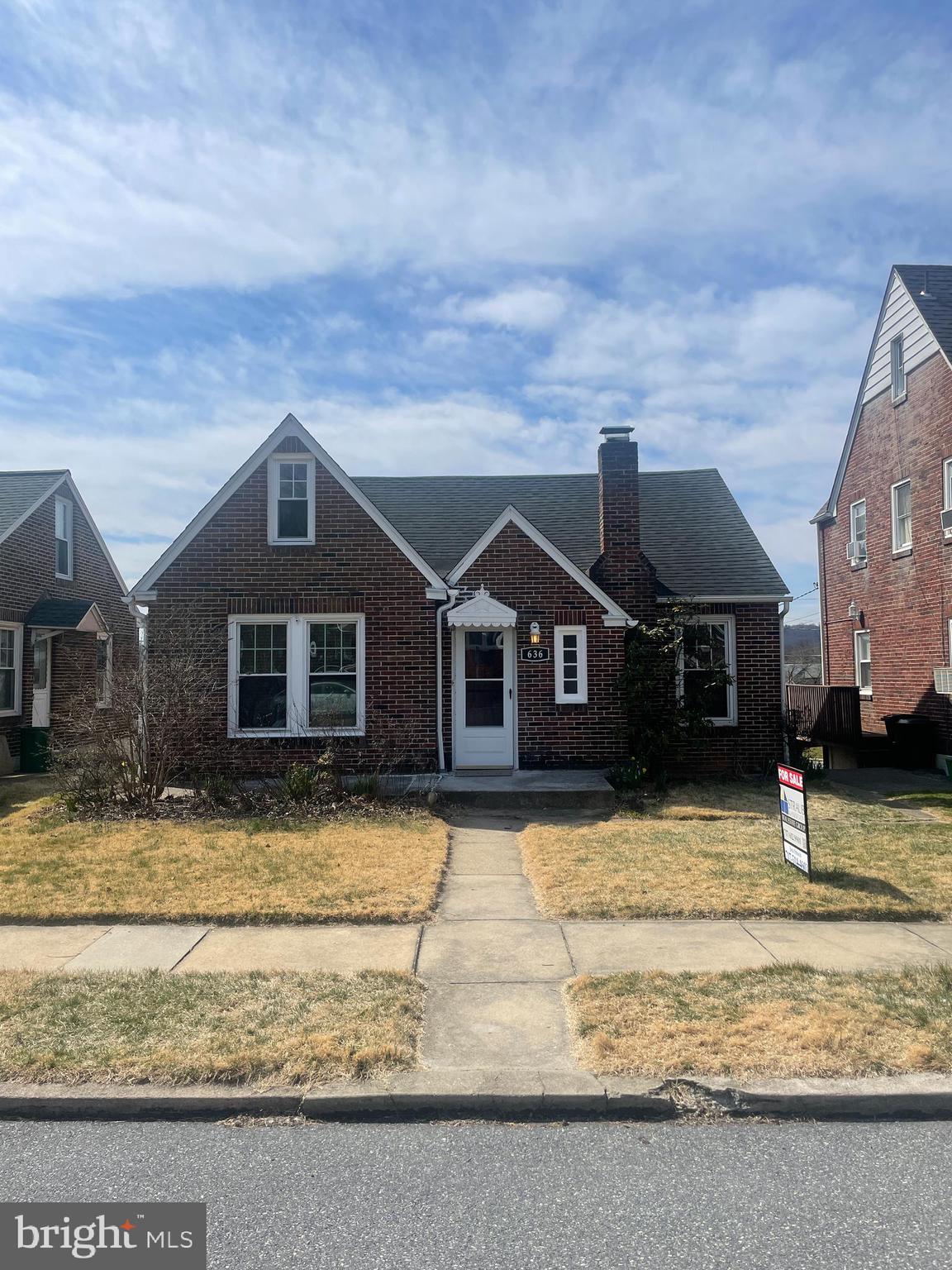 636 Haig Boulevard Reading, PA 19607 - Photo 1 of 11 Front Photo