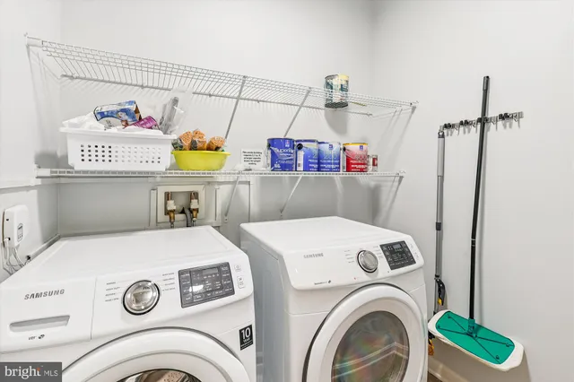 $470,000 | 8511 Coltrane Court, Unit 204, Ellicott City, MD 21043