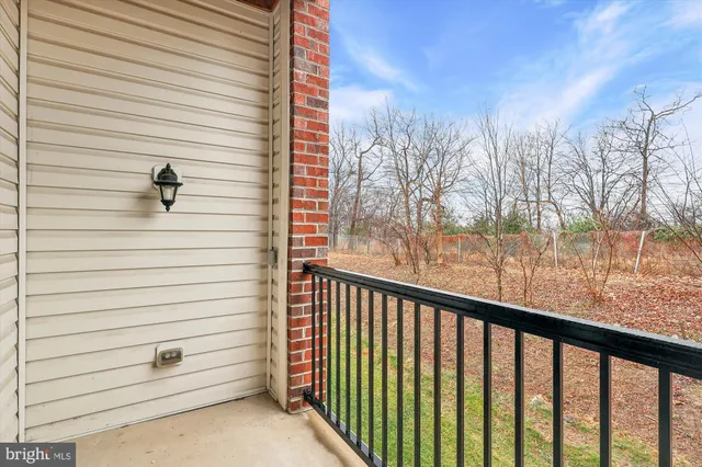 $470,000 | 8511 Coltrane Court, Unit 204, Ellicott City, MD 21043