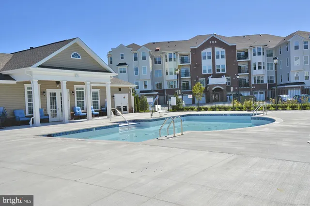 $470,000 | 8511 Coltrane Court, Unit 204, Ellicott City, MD 21043