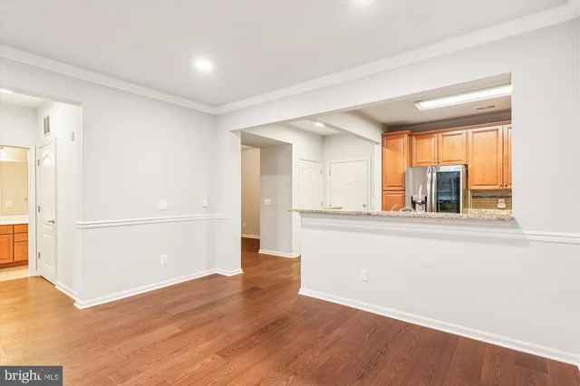 $470,000 | 8511 Coltrane Court, Unit 204, Ellicott City, MD 21043