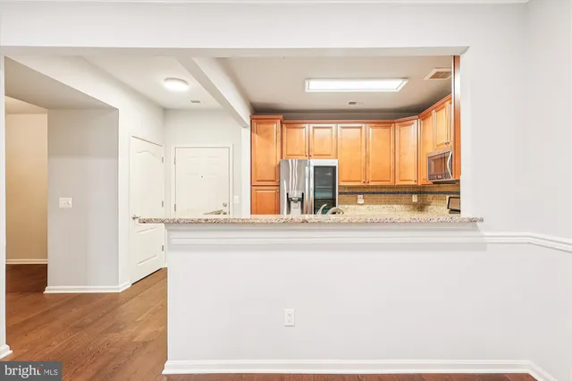 $470,000 | 8511 Coltrane Court, Unit 204, Ellicott City, MD 21043