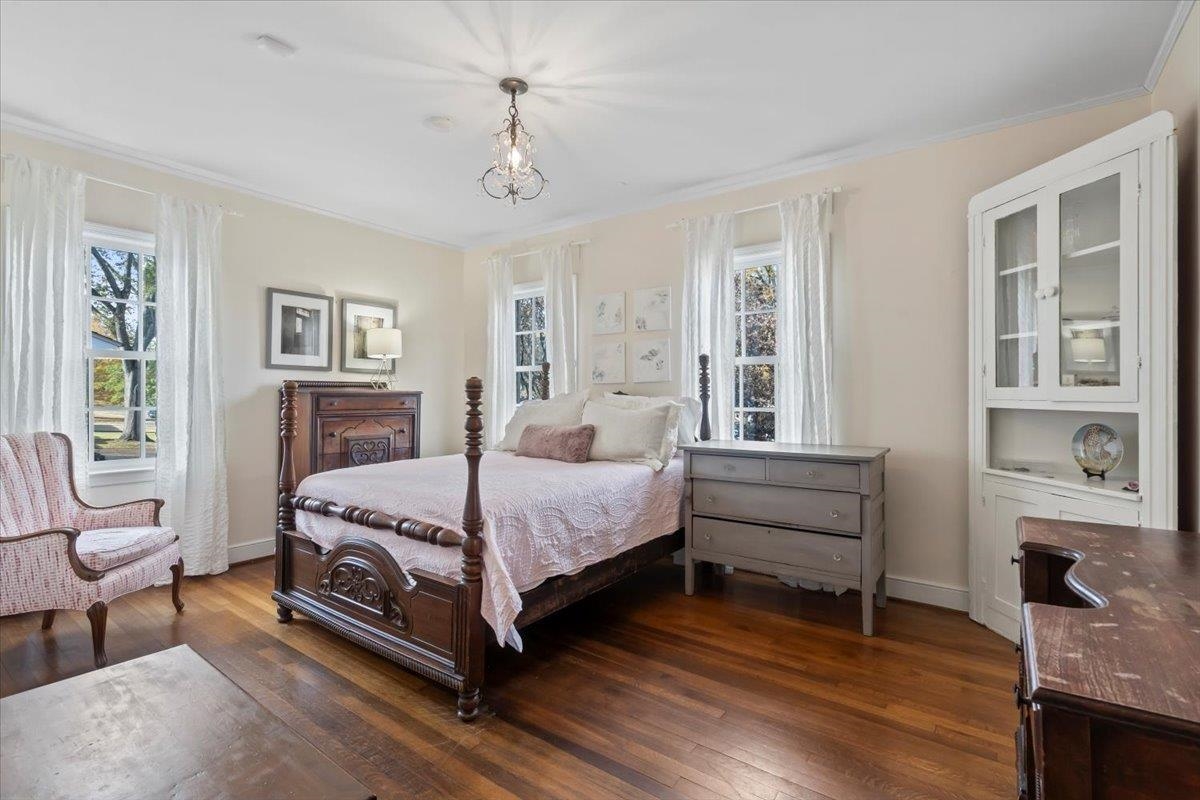 4277 Sequoia Road Memphis, TN 38117 - Photo 22 of 36 a bedroom with a bed and a window