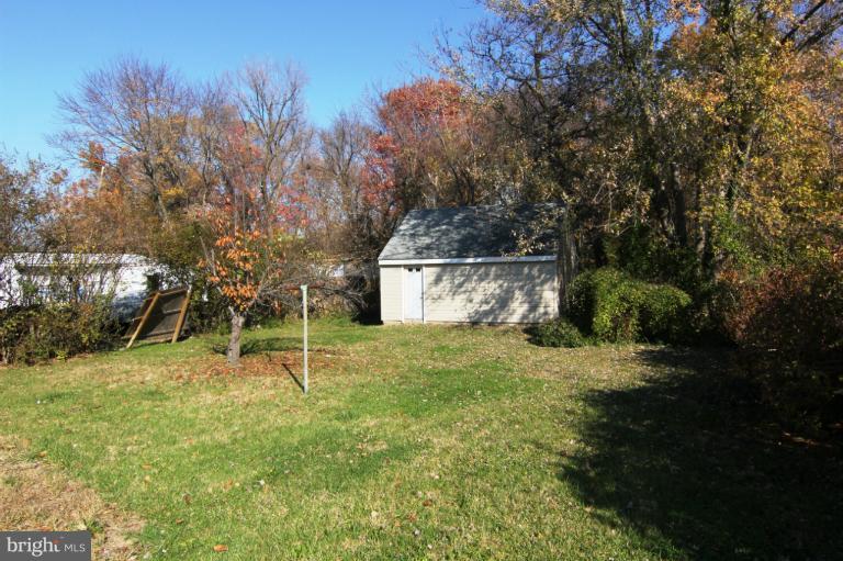 7036 Windsor Mill Road Baltimore, MD 21207 - Photo 18 of 19 View