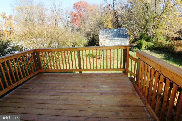 7036 Windsor Mill Road Baltimore, MD 21207 - Photo 10 of 19 View