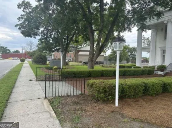 $595,000 | 107 Singleton Avenue, Sylvania, GA 30467