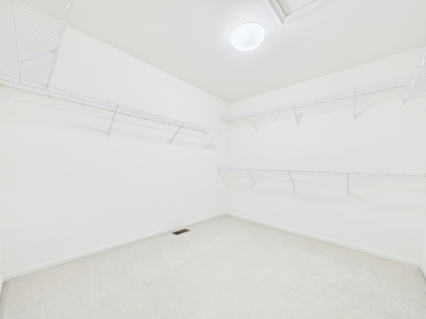 7486 Abbey Road Gurnee, IL 60031 - Photo 24 of 35 a view of empty room