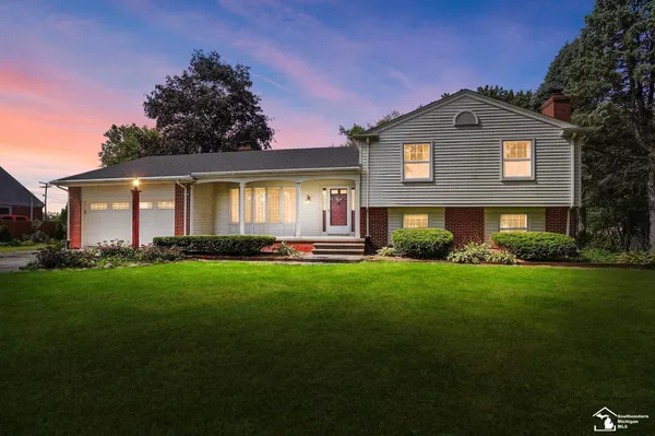 $364,900 | 7817 Reinhardt Road, Carleton, MI 48117