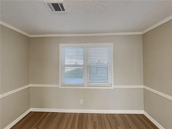 $2,300 | 411 River Point Drive, Woodstock, GA 30188