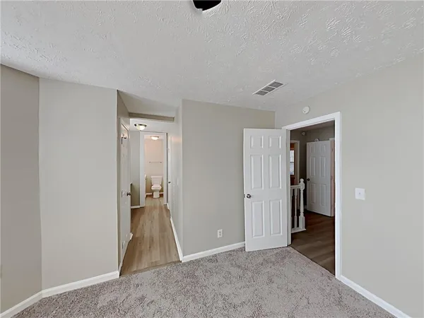 $2,300 | 411 River Point Drive, Woodstock, GA 30188