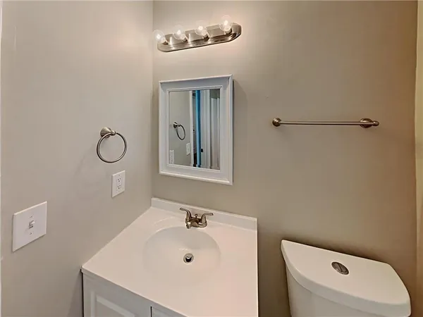 $2,325 | 411 River Point Drive, Woodstock, GA 30188