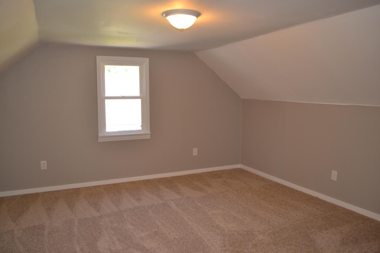 353 Highview Parkway Rhinelander, WI 54501 - Photo 15 of 18 Gallery Image 15