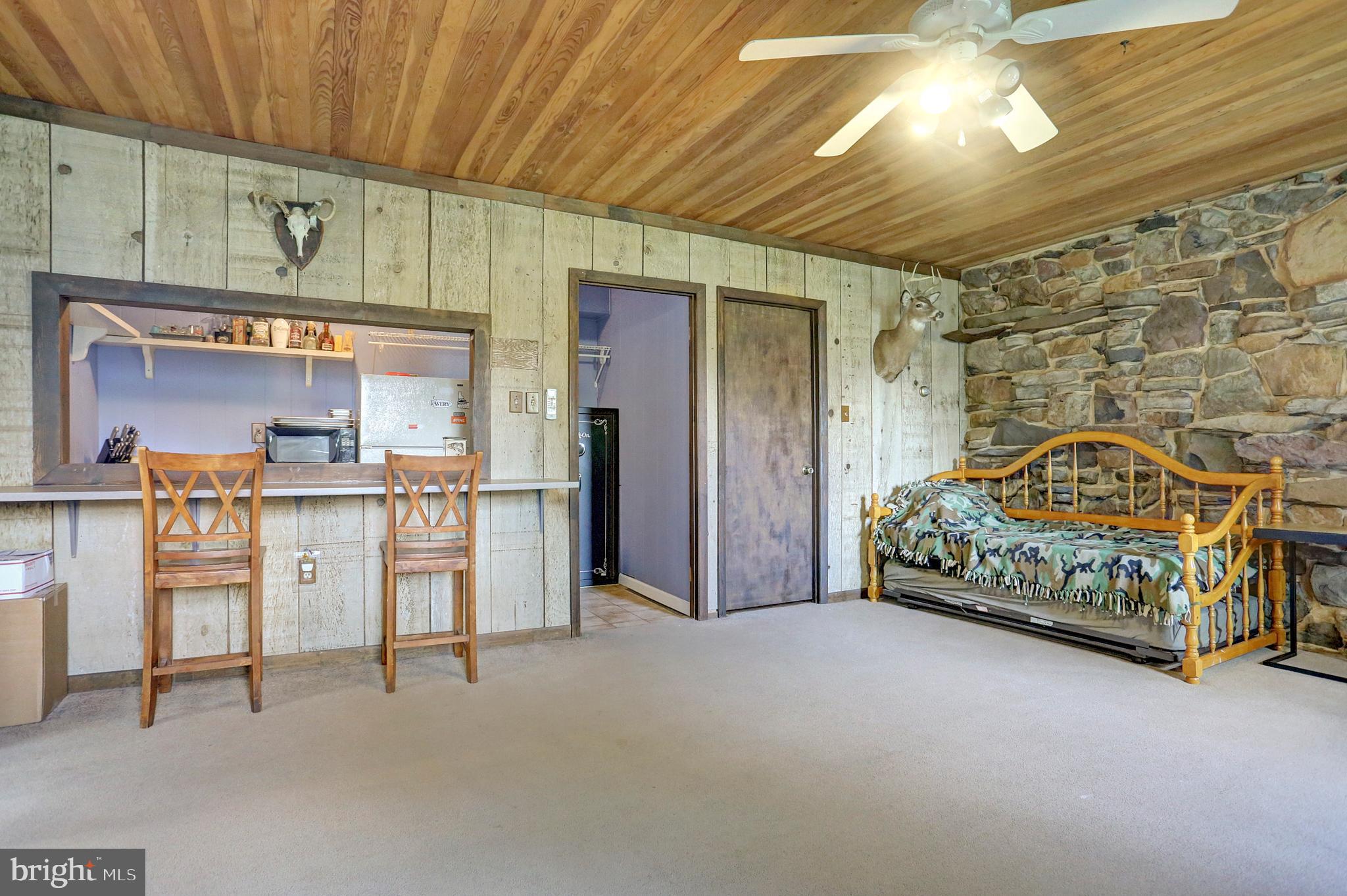 39 Sample Bridge Road Mechanicsburg, PA 17050 - Photo 12 of 15 Gallery Image 12