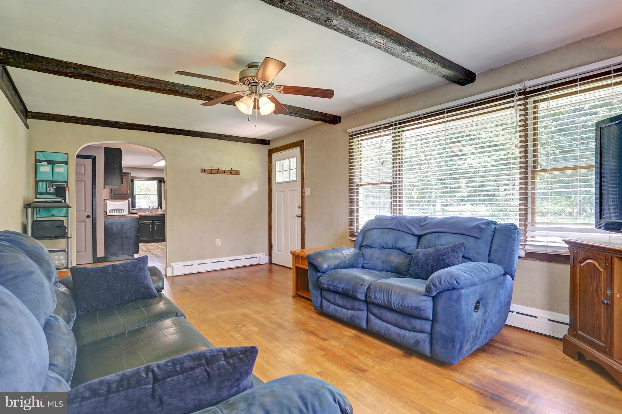 39 Sample Bridge Road Mechanicsburg, PA 17050 - Photo 3 of 15 Gallery Image 3